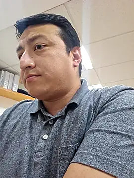 Snapshot of Pnstrokes chatting on March 21, 11:01 pm Pnstrokes online show from March 21, 11:01 pm