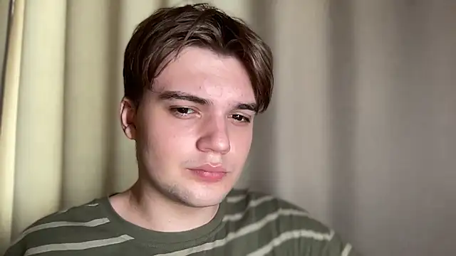 superfluboy  online show from March 1, 11:06 am