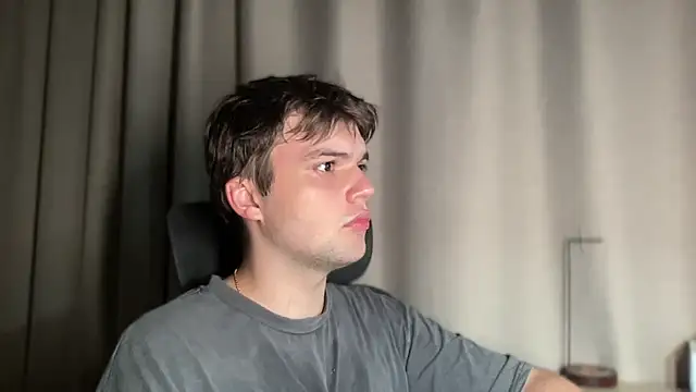 superfluboy  online show from September 16, 5:47 pm