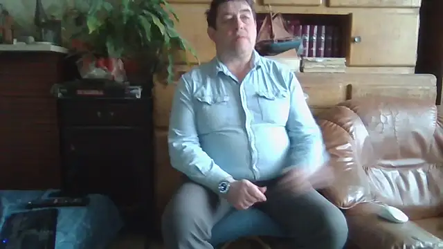 sympatrique online show from February 12, 12:12 pm