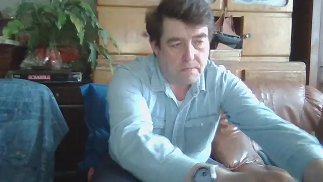 sympatrique online show from December 13, 11:45 am