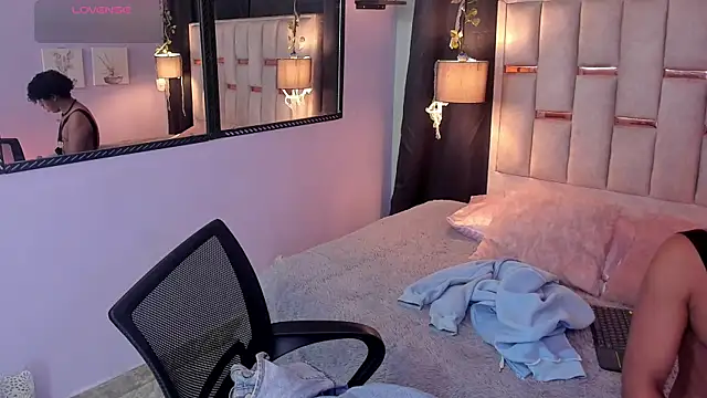 Noah Smith04 online show from November 4, 12:28 pm