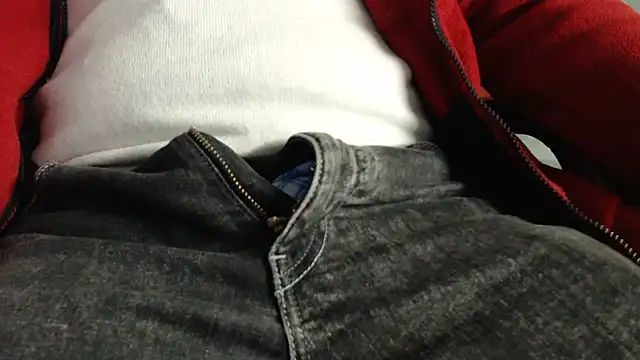 smoothandtiny online show from March 3, 7:28 am