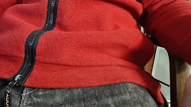 smoothandtiny online show from March 10, 8:39 am