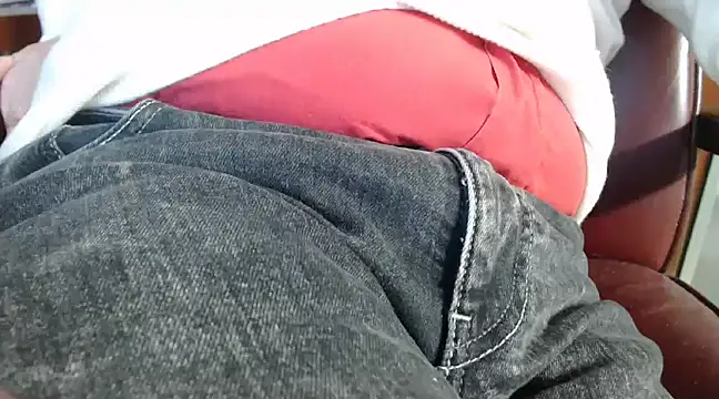 smoothandtiny online show from December 26, 7:27 pm