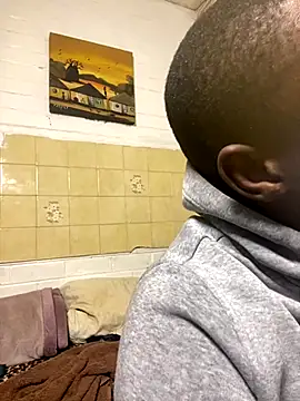 Pinepool21 online show from October 10, 2:05 am