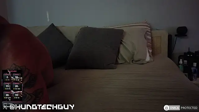 hungtechguy online show from October 1, 11:52 pm