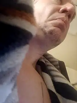 Ajhustler1xh online show from April 16, 7:36 pm