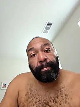 Bearhoney843 online show from October 10, 3:39 pm