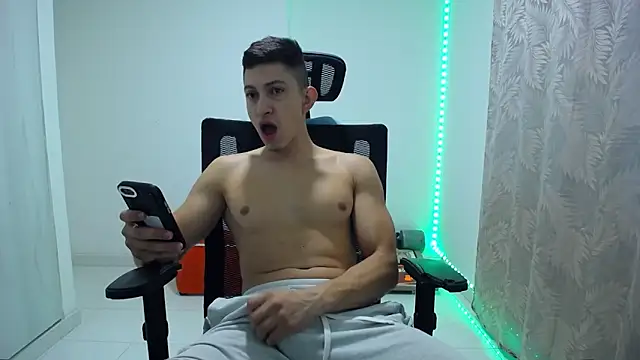 Iam yourbabyprincess XD online show from December 13, 7:37 am