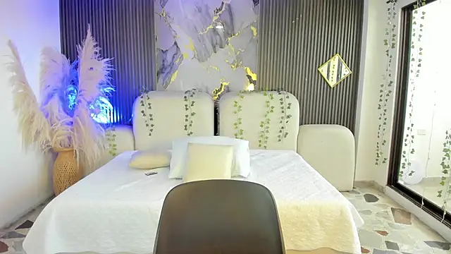 JacksonMuller  online show from January 17, 2:42 pm