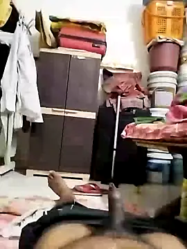 Snapshot of findmemylove chatting on January 8, 7:56 pm findmemylove online show from January 8, 7:56 pm