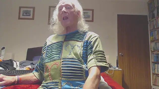 WaverlyKernow online show from February 21, 3:46 pm