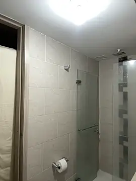 sendfer online show from October 13, 10:49 pm