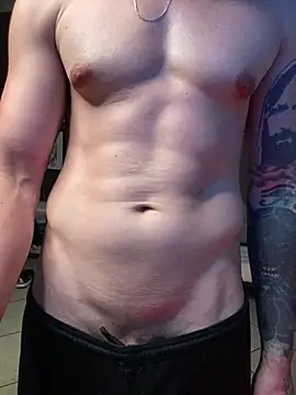 Snapshot of MachineDien chatting on February 23, 1:20 am MachineDien online show from February 23, 1:20 am