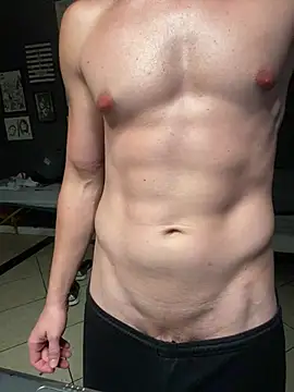 Snapshot of MachineDien chatting on February 22, 1:22 am MachineDien online show from February 22, 1:22 am