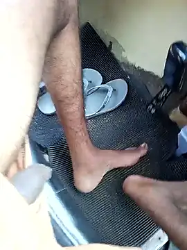 DulajThushara2468 online show from March 12, 2:41 am