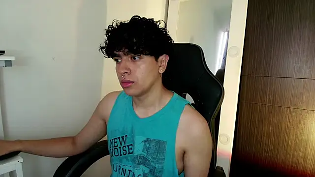  nickconnor01 online show from February 26, 8:52 pm