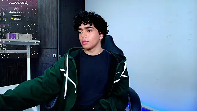  nickconnor01 online show from January 25, 9:14 pm