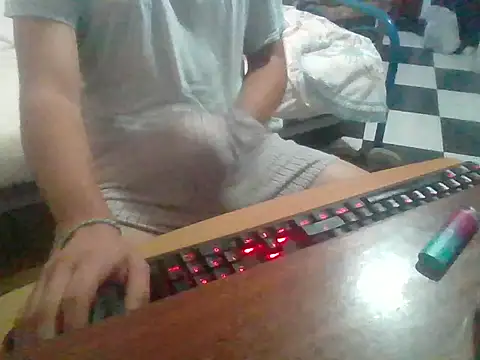 Snapshot of CummedCock chatting on October 5, 10:52 am CummedCock online show from October 5, 10:52 am