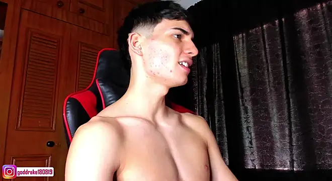 god drake online show from January 13, 4:41 pm