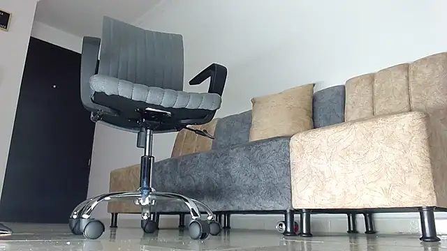 Snapshot of Valenn_rey chatting on September 12, 9:15 pm Valenn rey online show from September 12, 9:15 pm