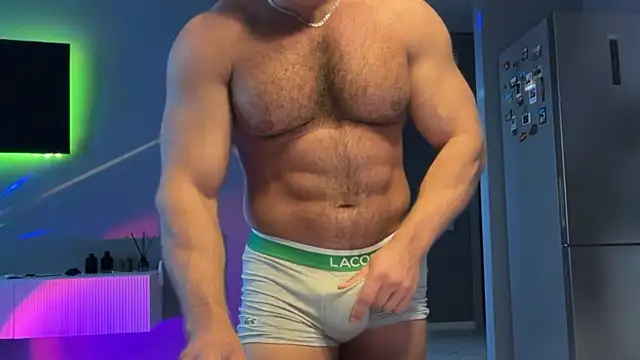 KarlosRichi online show from March 25, 2:32 pm