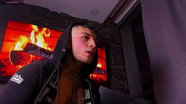 Snapshot of angeel_d035 chatting on September 19, 4:46 am angeel d035 online show from September 19, 4:46 am