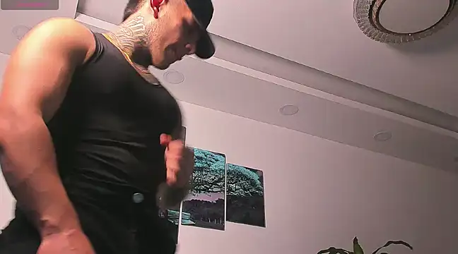 Snapshot of angeel_d035 chatting on February 26, 11:02 pm angeel d035 online show from February 26, 11:02 pm