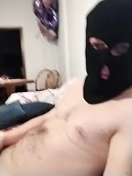 Snapshot of kaiote93 chatting on October 23, 9:29 pm kaiote93 online show from October 23, 9:29 pm