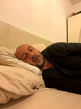 Snapshot of cateodo chatting on October 5, 10:47 pm cateodo online show from October 5, 10:47 pm