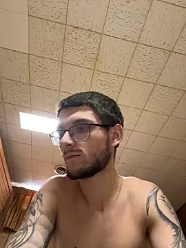 hungkubenski online show from October 4, 1:16 pm