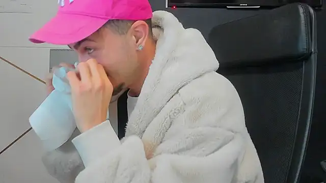 BrandonTate online show from January 10, 5:34 am