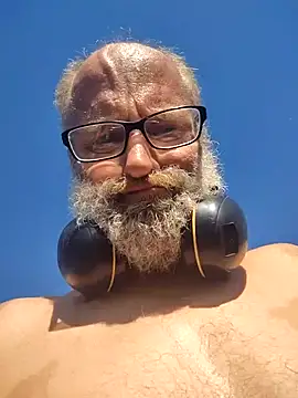 FloppyPickle4u online show from March 11, 5:20 pm