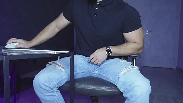 mattmasterss online show from December 21, 3:58 am