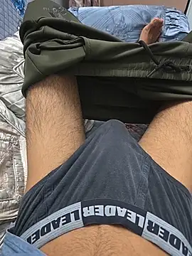 Yours1311 online show from February 14, 8:20 am