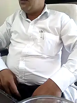 Snapshot of Hot-man39 chatting on December 11, 7:10 am Hot-man39 online show from December 11, 7:10 am