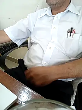 Snapshot of Hot-man39 chatting on September 10, 8:46 am Hot-man39 online show from September 10, 8:46 am