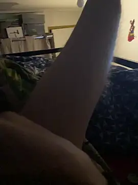 Flouflolutin online show from November 1, 8:35 pm