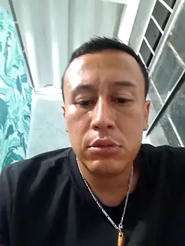 andresbigcock9 online show from April 20, 10:40 am