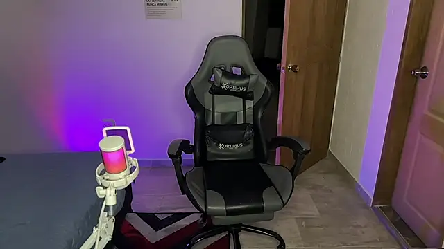 David Brown18 online show from February 4, 4:16 am