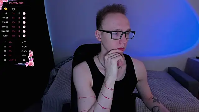 Alex silents online show from September 26, 11:52 am