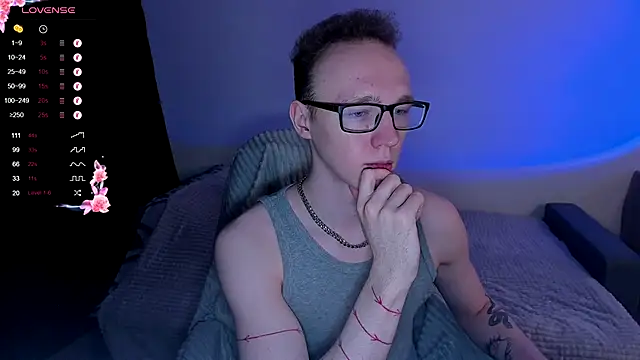 Alex silents online show from October 9, 1:27 pm