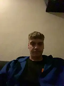 Simboxxx040 online show from April 24, 9:39 pm