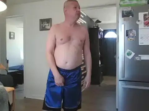 Snapshot of keiferkriss chatting on March 22, 6:14 pm keiferkriss online show from March 22, 6:14 pm