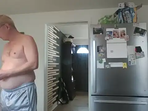 Snapshot of keiferkriss chatting on February 3, 6:39 pm keiferkriss online show from February 3, 6:39 pm