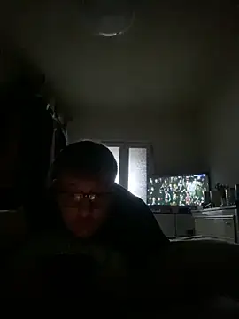 Snapshot of ionut9879 chatting on March 15, 2:55 pm ionut9879 online show from March 15, 2:55 pm