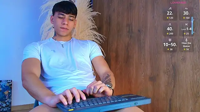 Josep Davies online show from November 2, 7:29 pm