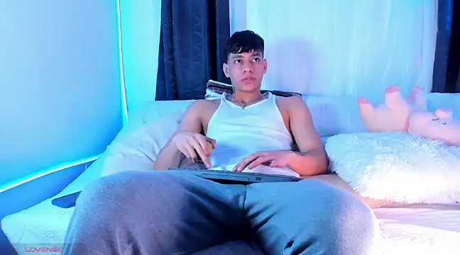 Josep Davies online show from February 18, 11:19 pm