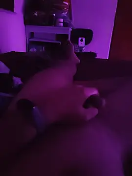 JVZYZZVH1 online show from June 11, 3:04 am